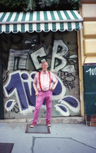 https://www.barbaraarcuschin.site/files/gimgs/th-11_Berlin.jpg