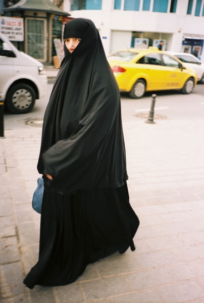 https://www.barbaraarcuschin.site/files/gimgs/th-8_Roll1_00000016.jpg